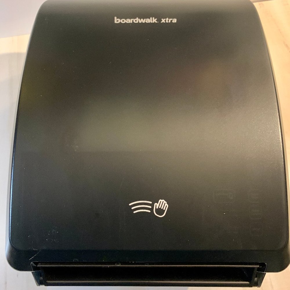 BOARDWALK 749507980131 Paper Towel Dispenser 9x12x15 Inches Electronic **NEW**